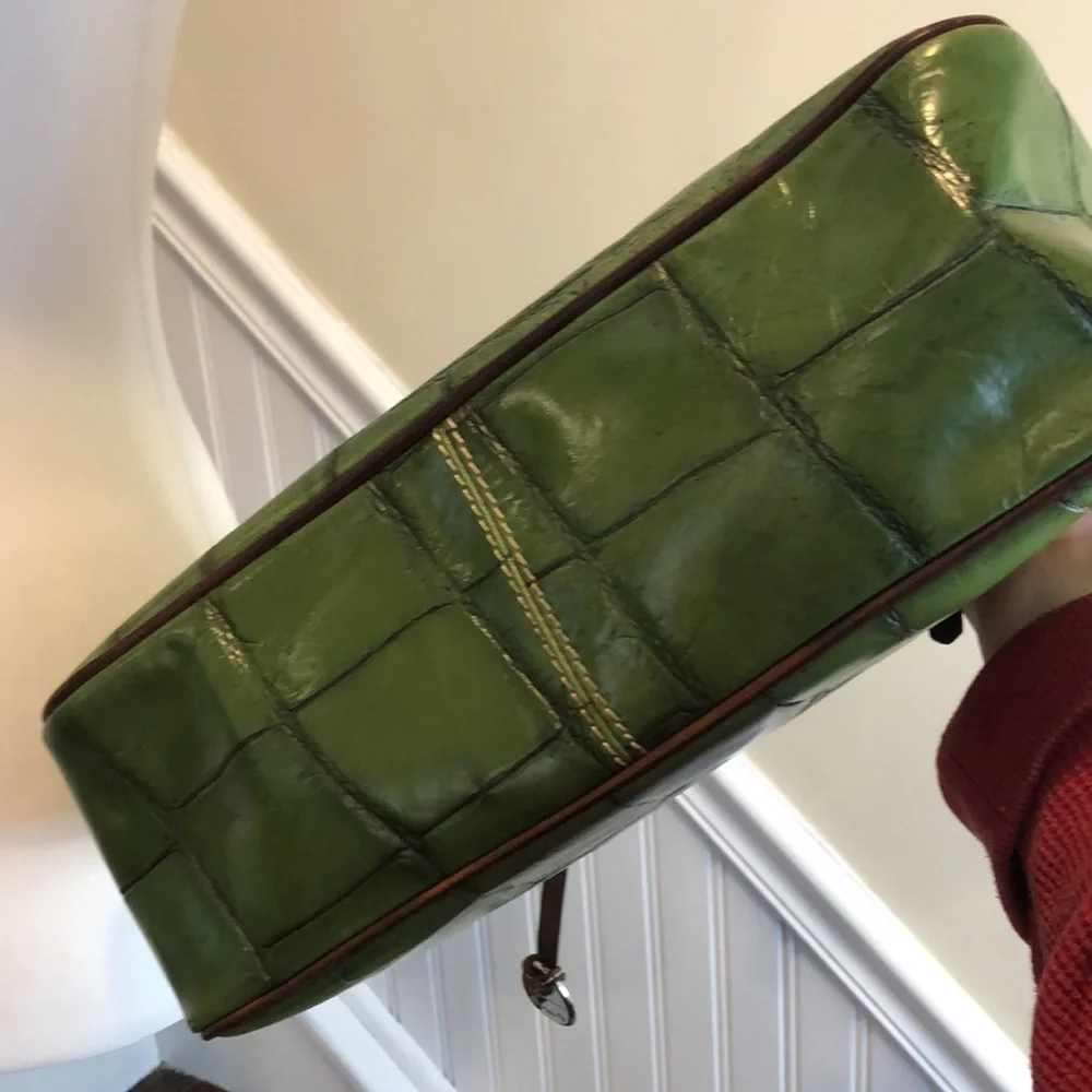 DOONEY BOURKE Green Croc Embossed Leather Hobo Shoulder Bag Top Zip Closure